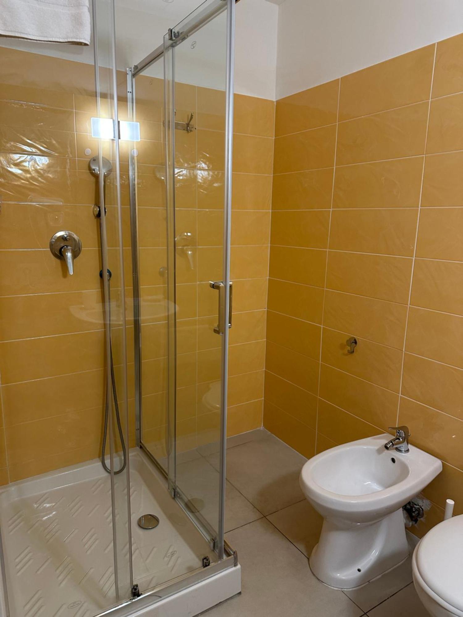 Napul'E Bed & Breakfast Napoli Bagian luar foto